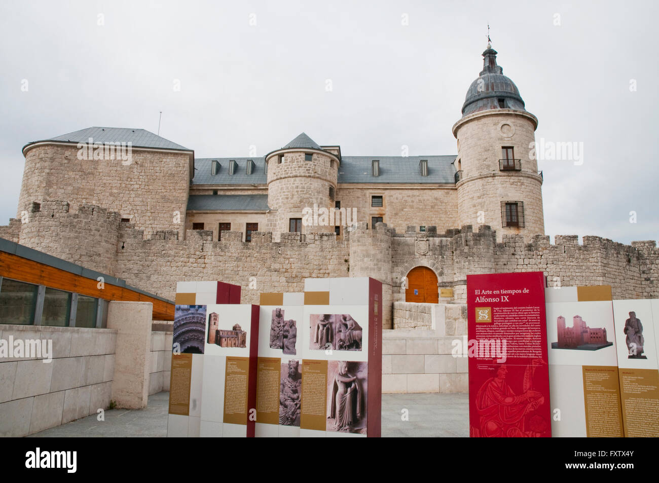 Castle and medieval art exhibition. Simancas, Valladolid province, Castilla Leon, Spain. Stock Photo