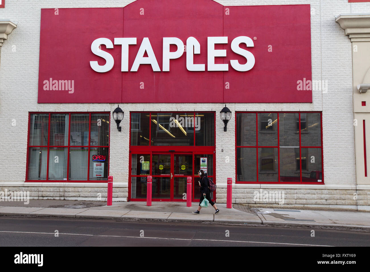 Staples store in downtown Kingston, Ont., on Wednesday Jan. 27, 2016