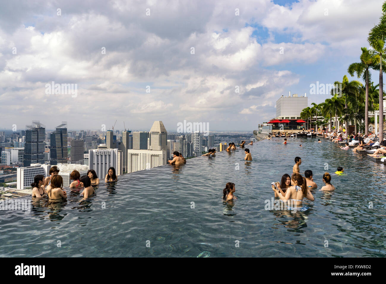 Marina Bay Sands , Infinity pool, Roof Terasse, Marina Bay, Singapore, Singapur, Southest Asia, Stock Photo