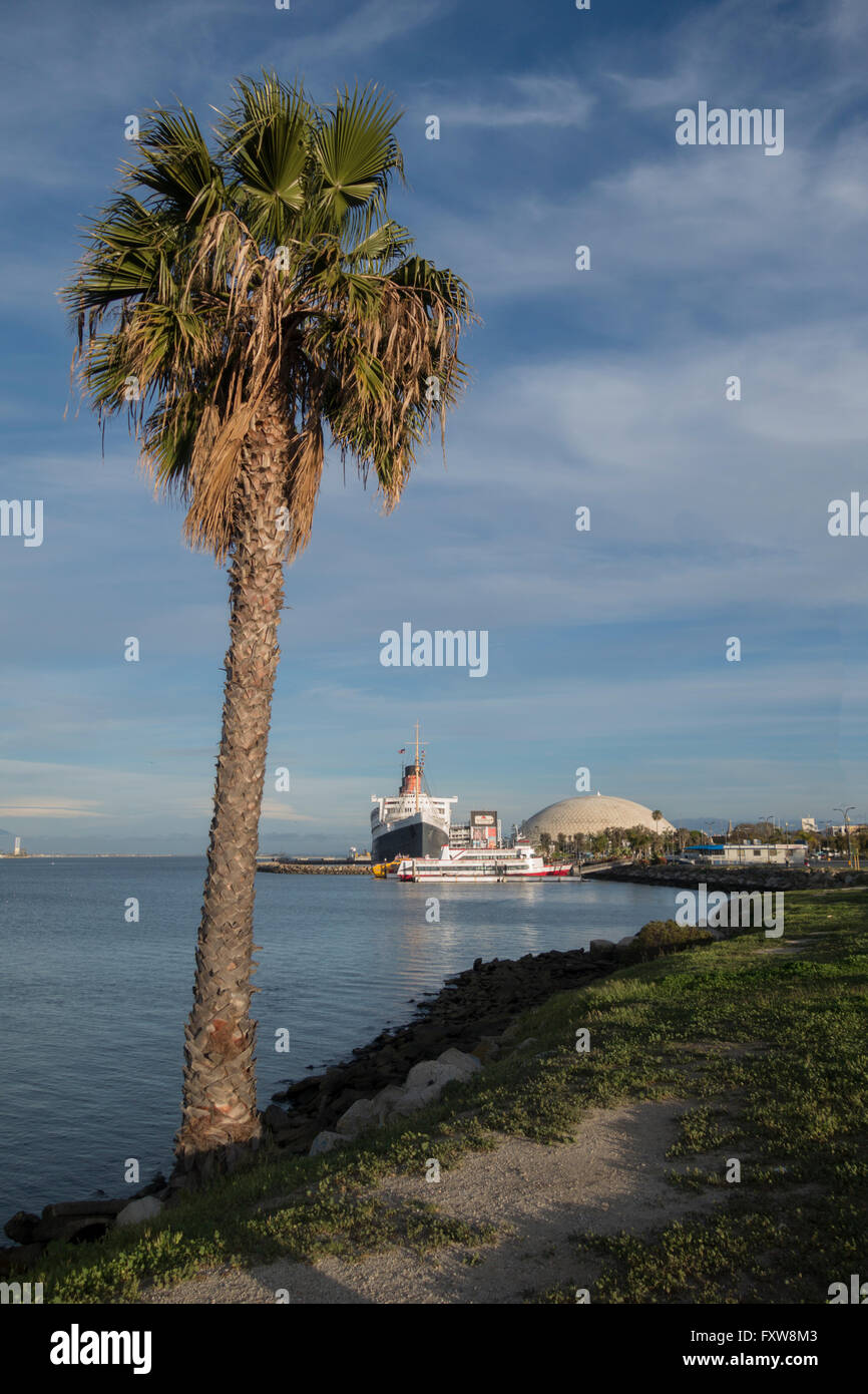 View of Longbeach california with the Queen Mary liner Stock Photo