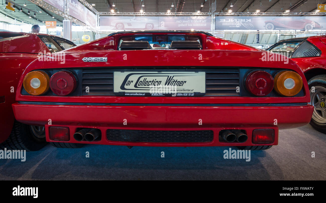 Ferrari berlinetta boxer hi-res stock photography and images