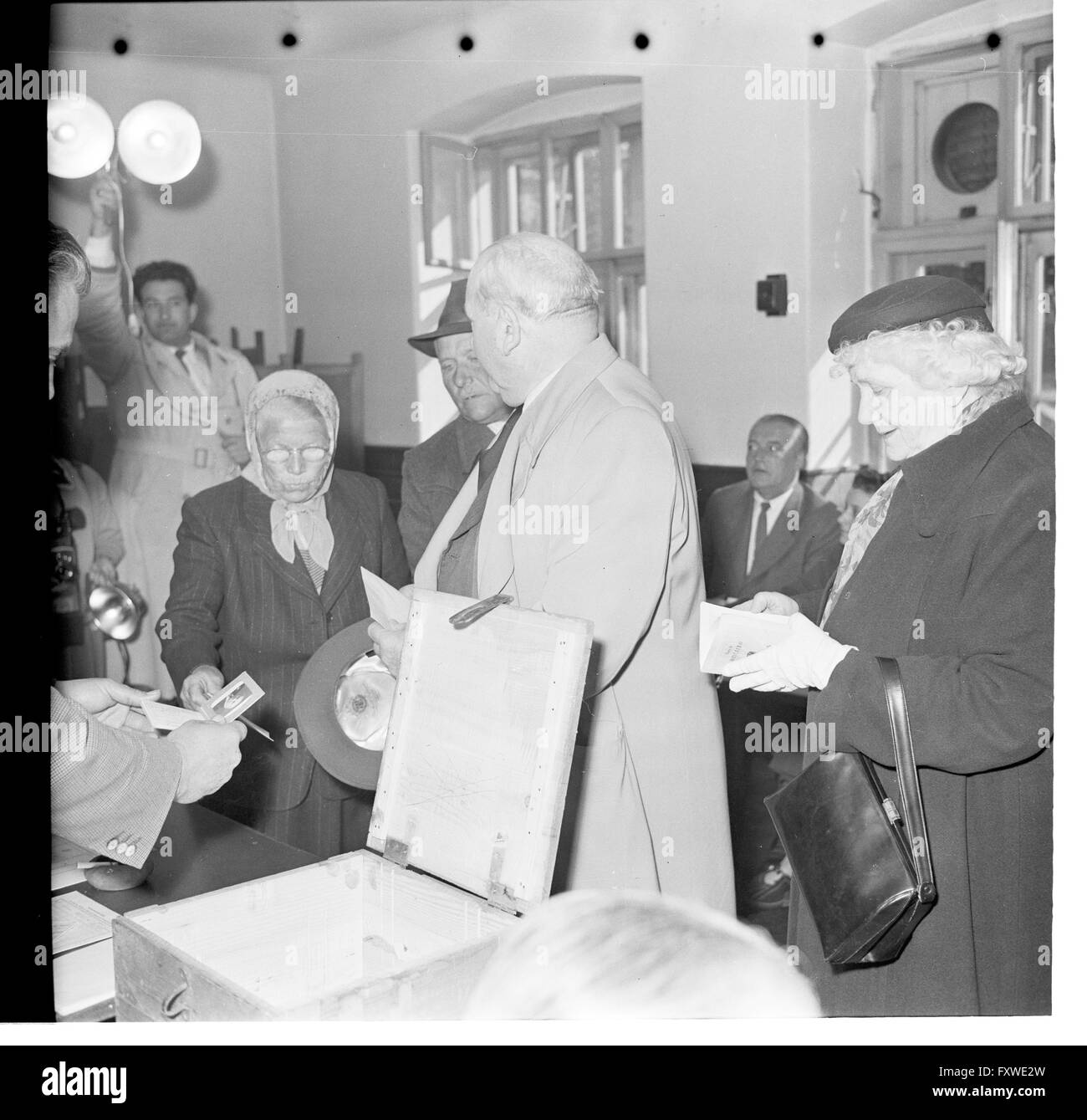 1956 20th century hires stock photography and images Alamy