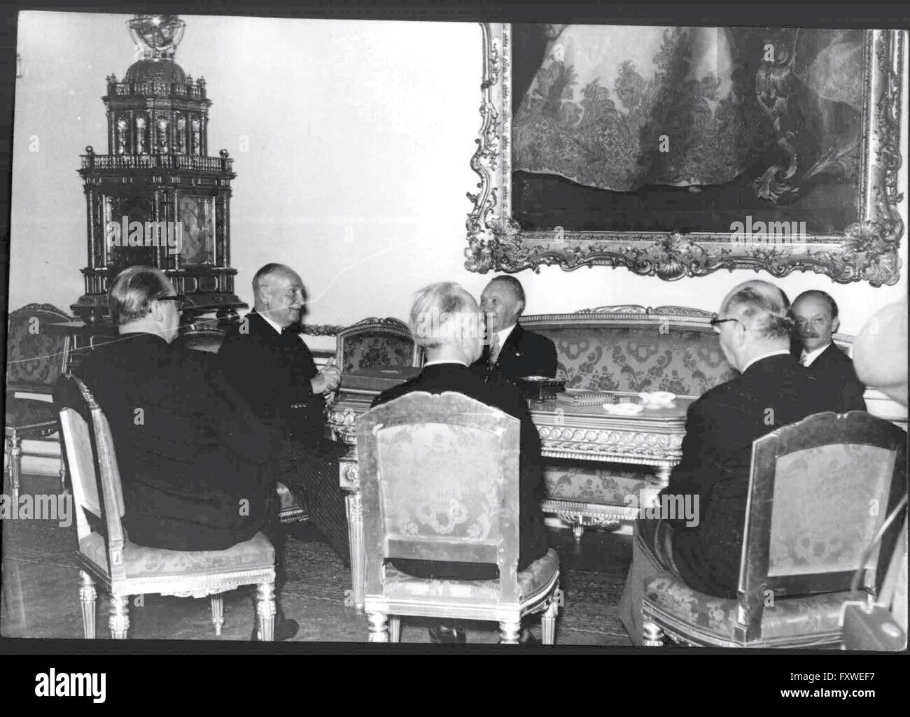 Bundeskanzler Adenauer in Wien Stock Photo