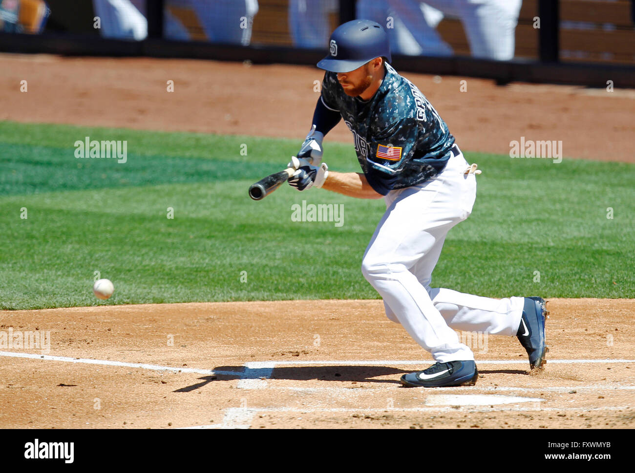 San Diego, CA, USA. 17th Apr, 2016. a SAN DIEGO, CA - APRIL 17, 2015 - | Padres Cory Spangenberg bunts safely against the Diamondbacks in the 1st inning. | (K.C. Alfred/ San Diego Union-Tribune © K.C. Alfred/U-T San Diego/ZUMA Wire/Alamy Live News Stock Photo