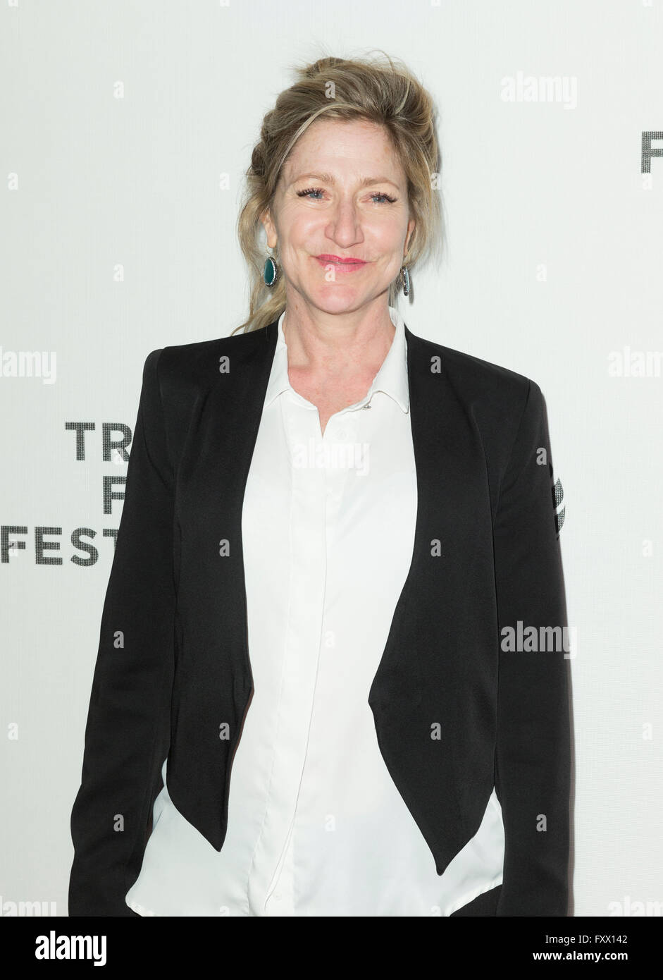 Actress edie falco hi-res stock photography and images - Alamy