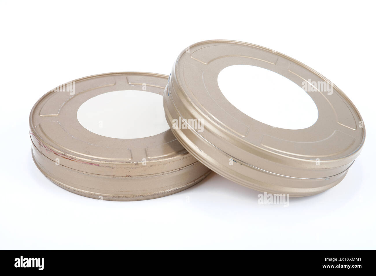 Movie film canister Cut Out Stock Images & Pictures - Page 2 - Alamy