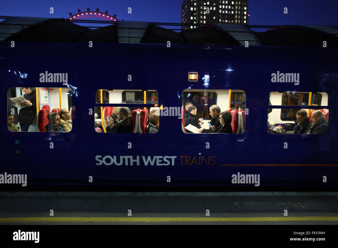 Kew bridge station hires stock photography and images Alamy