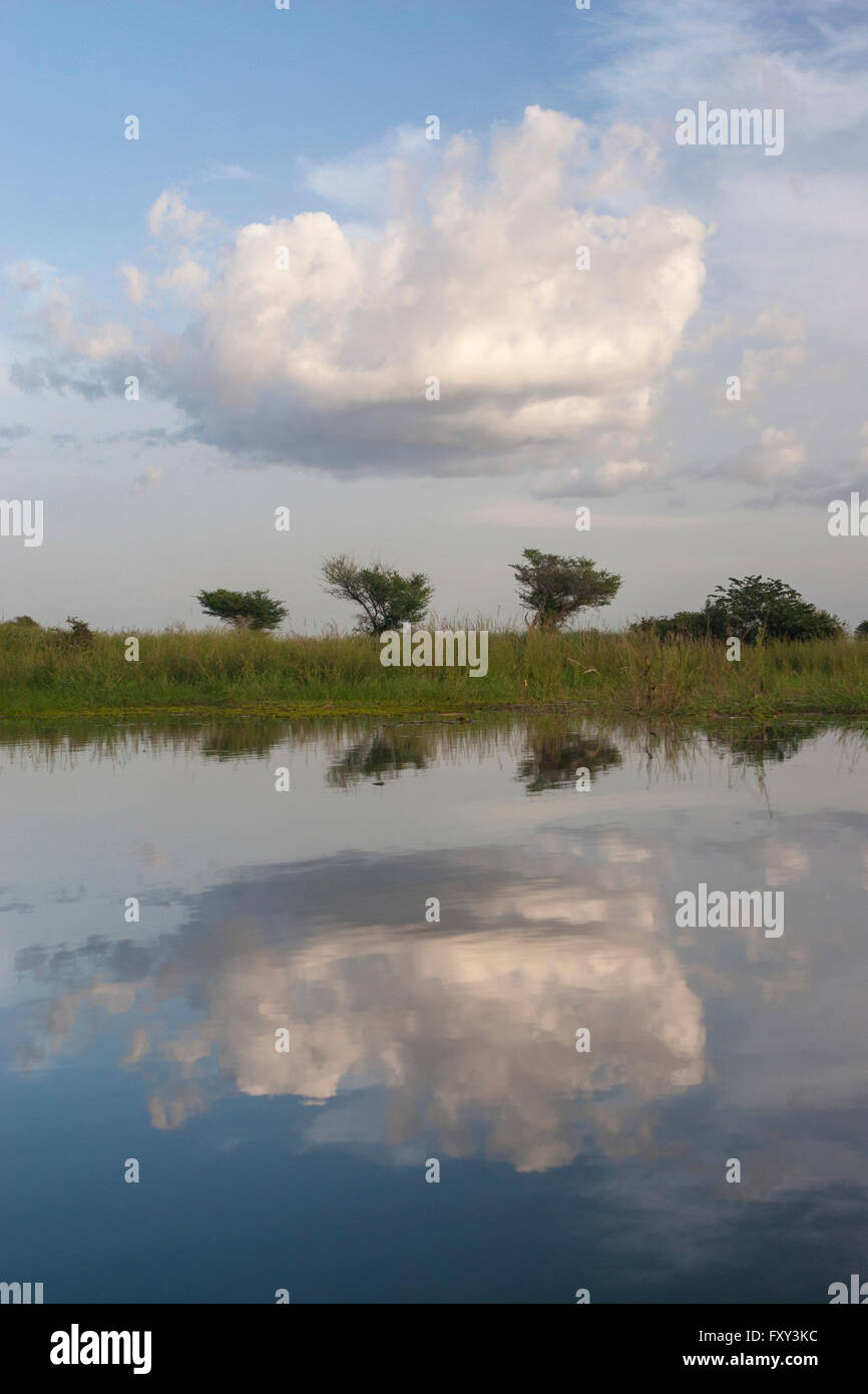 View landscape nature river hi-res stock photography and images - Alamy