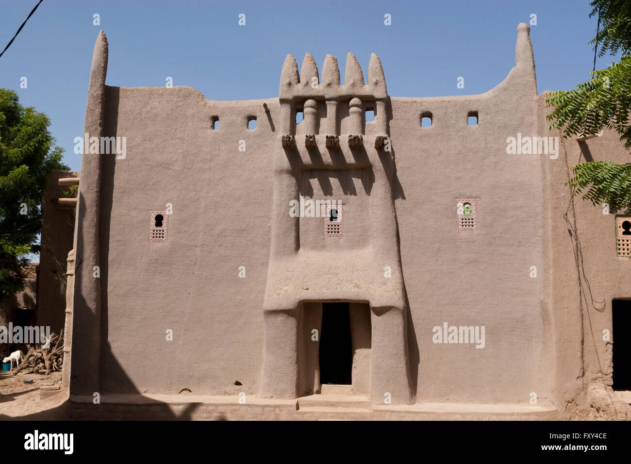 Traditional adobe house, in Sudanese architecture style, in Djenne