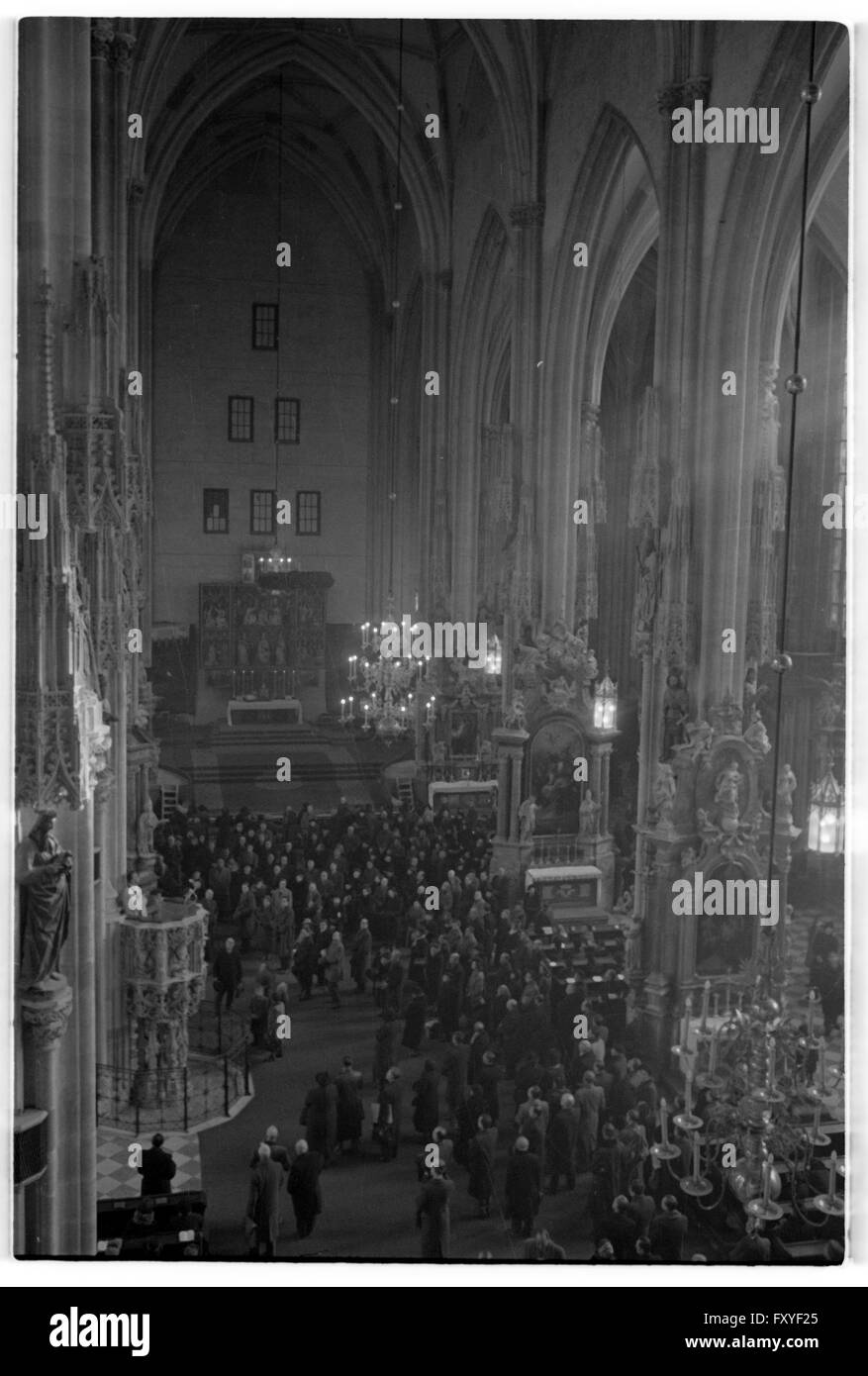 Wiedereröffnung des Stephansdoms Stock Photo