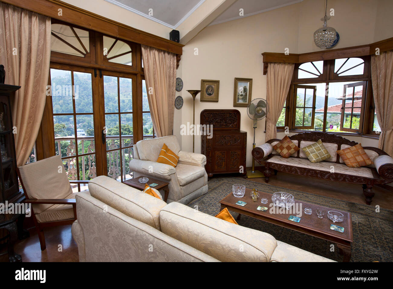 Sri Lanka, Kandy, Hantana Range homestay, comfortably furnished living room Stock Photo