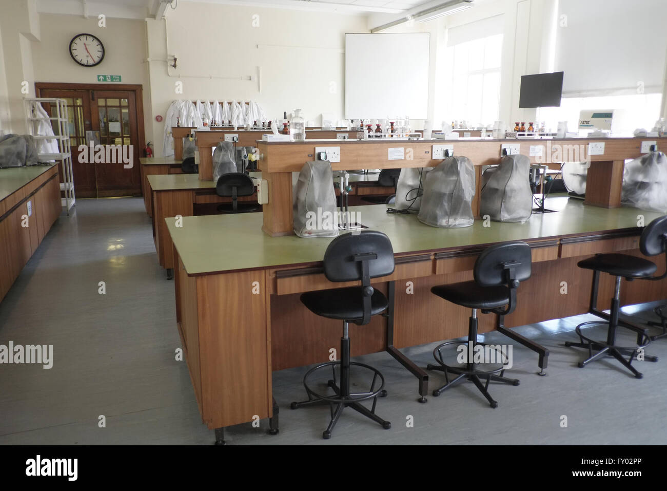 Lab Benches Stock Photos Lab Benches Stock Images Alamy