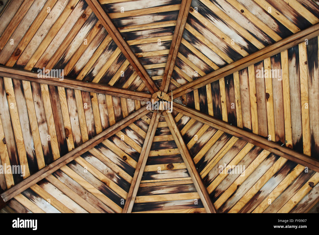 Radial wooden ceiling hires stock photography and images Alamy
