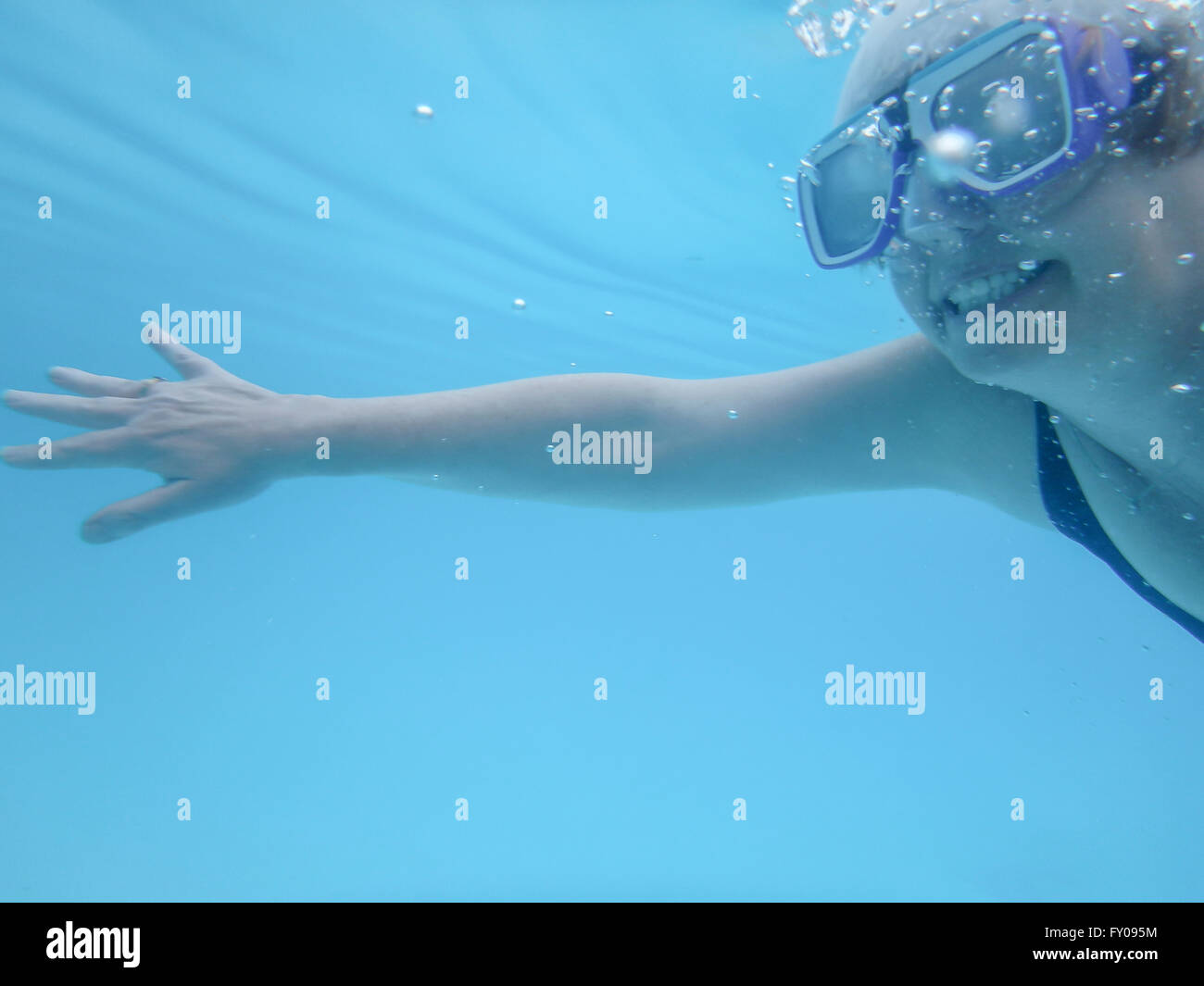 Mature woman in swimming pool hi-res stock photography and images - Alamy
