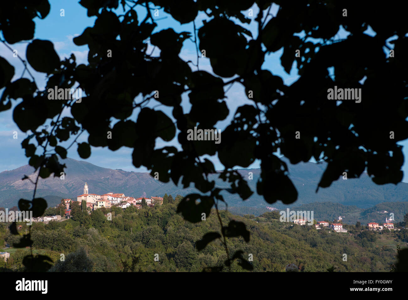 Italian village life hi-res stock photography and images - Alamy