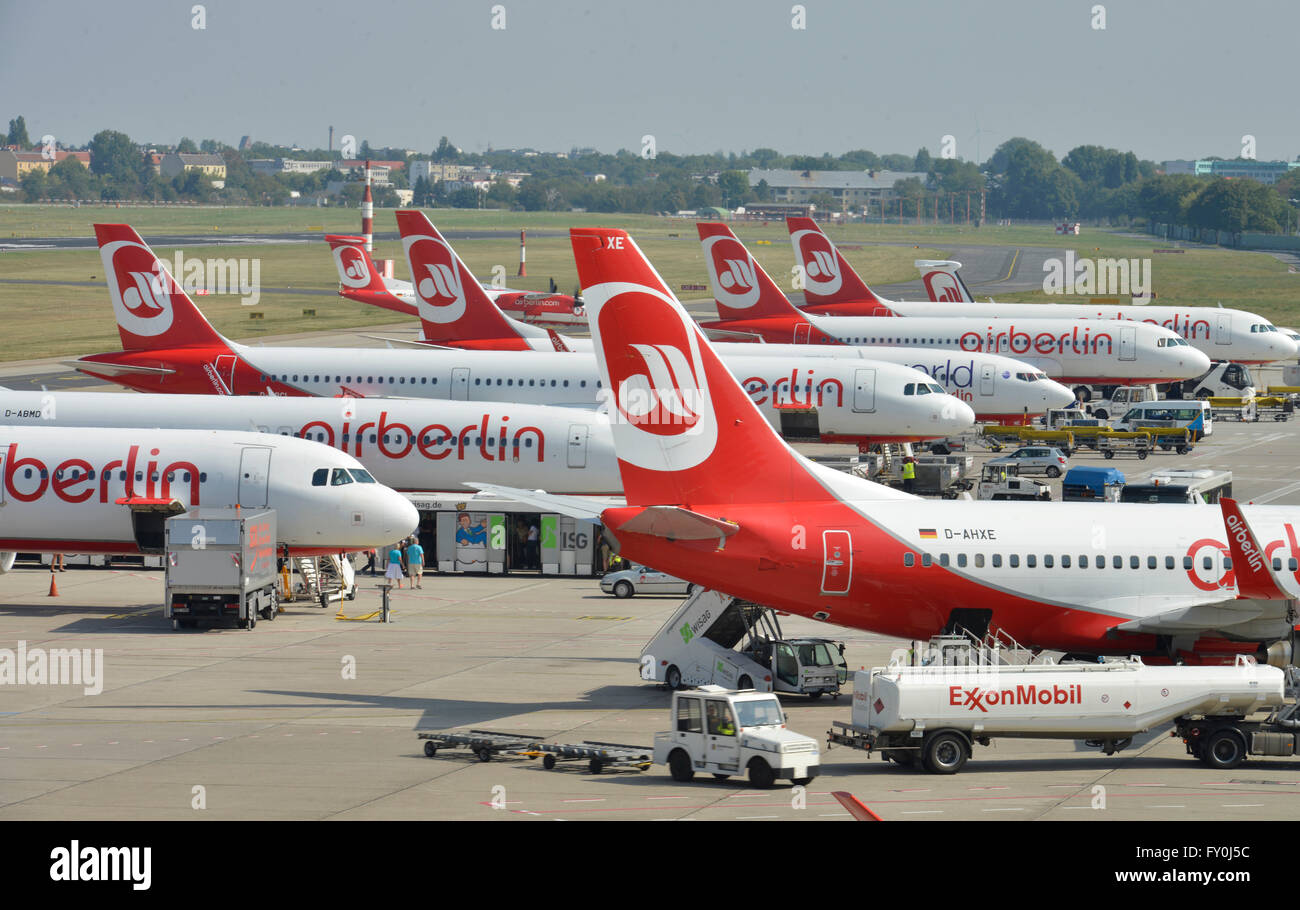 Flugzeuge, Air Berlin, Vorfeld, Flughafen, Tegel, Reinickendorf, Berlin, Deutschland Stock Photo