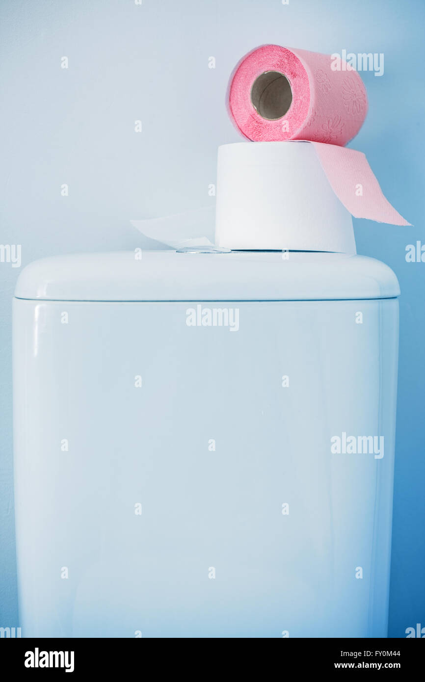 Pink toilet paper hires stock photography and images Alamy