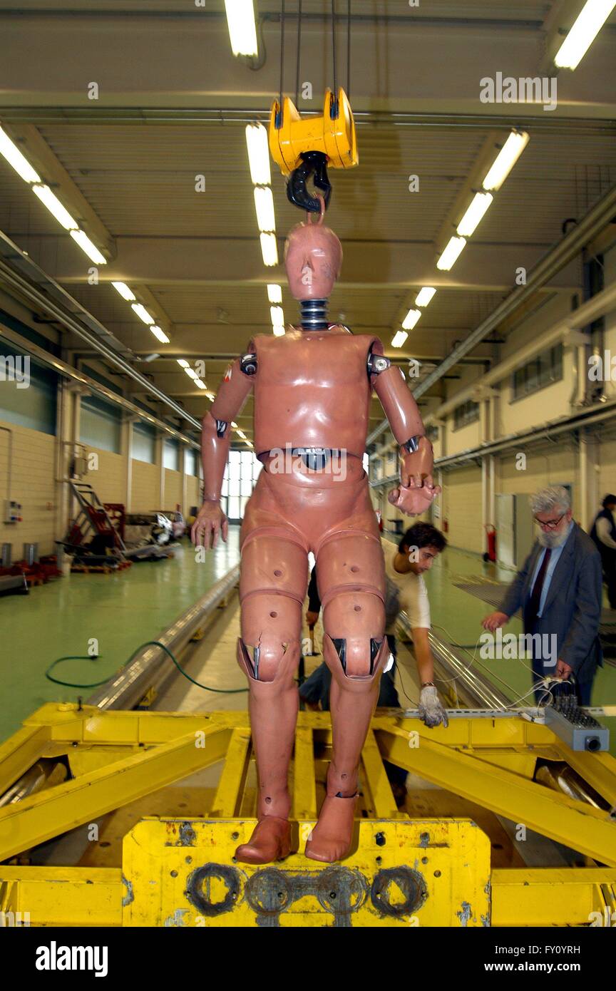 Crash test dummy oscar hi-res stock photography and images - Alamy