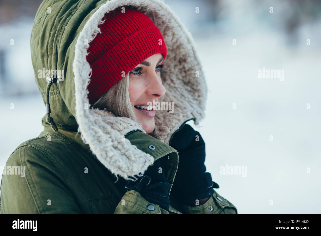 Standing young woman hi-res stock photography and images - Alamy