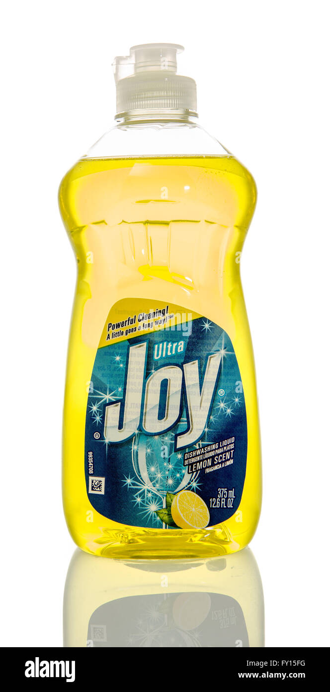 Winneconne, WI - 7 Feb 2016: Bottle of Joy dish soap Stock Photo - Alamy