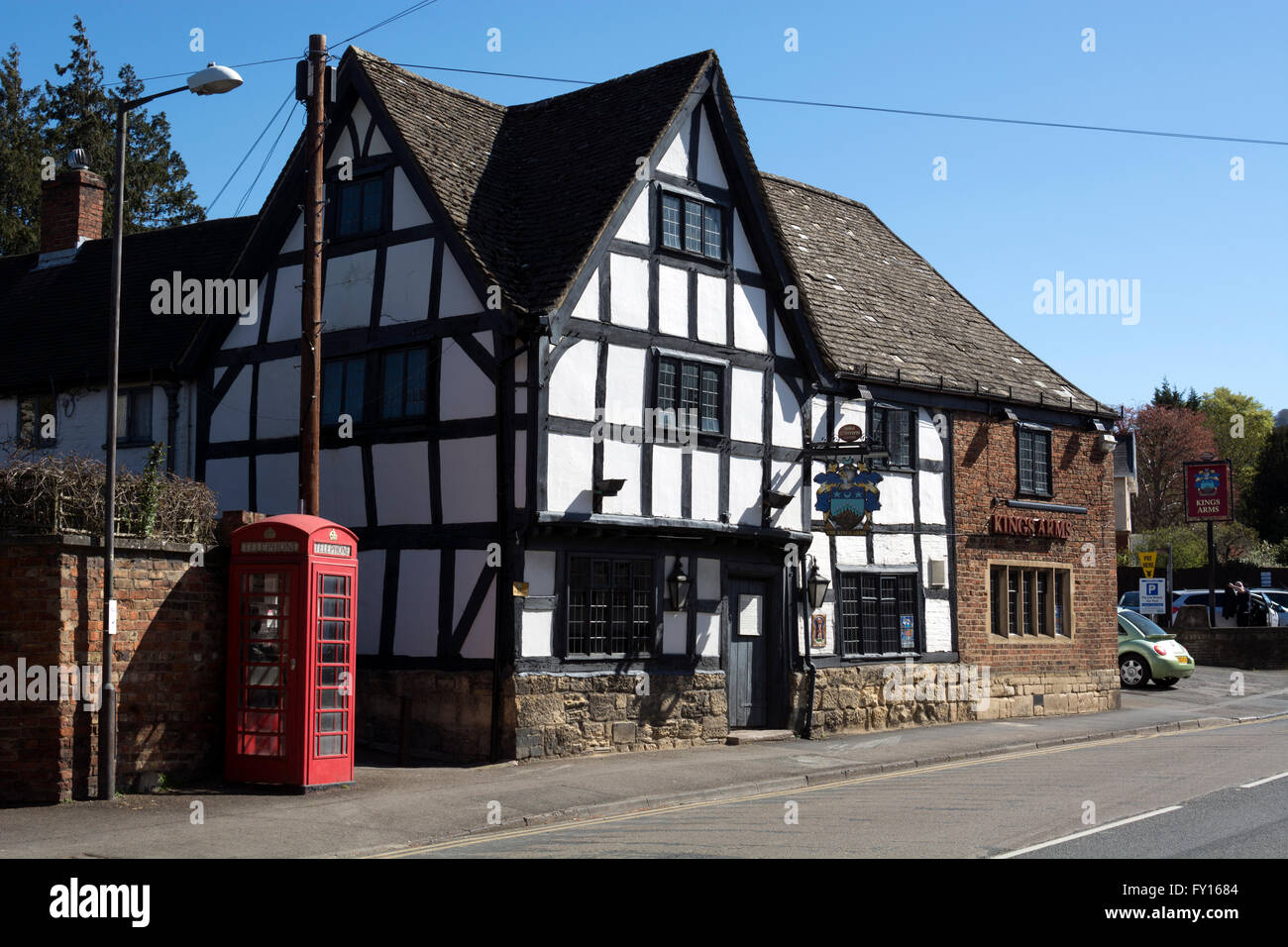 Cheltenham pub hires stock photography and images Alamy