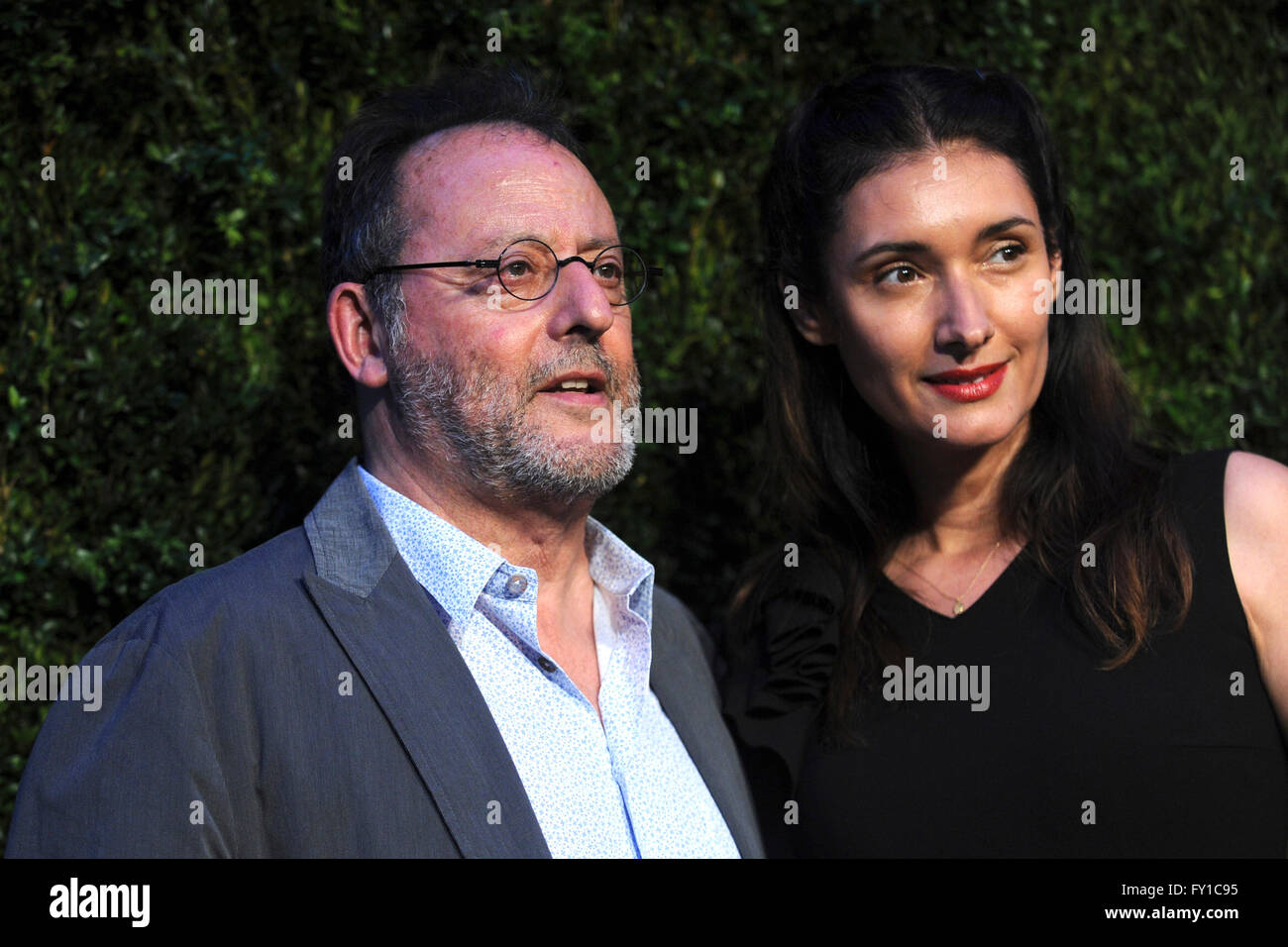 New York City. 18th Apr, 2016. Jean Reno and Nathalie Dyszkiewicz attend the 11th Annual Chanel Tribeca Film Festival Artists Dinner at Balthazar on April 18, 2016 in New York City. © dpa/Alamy Live News Stock Photo