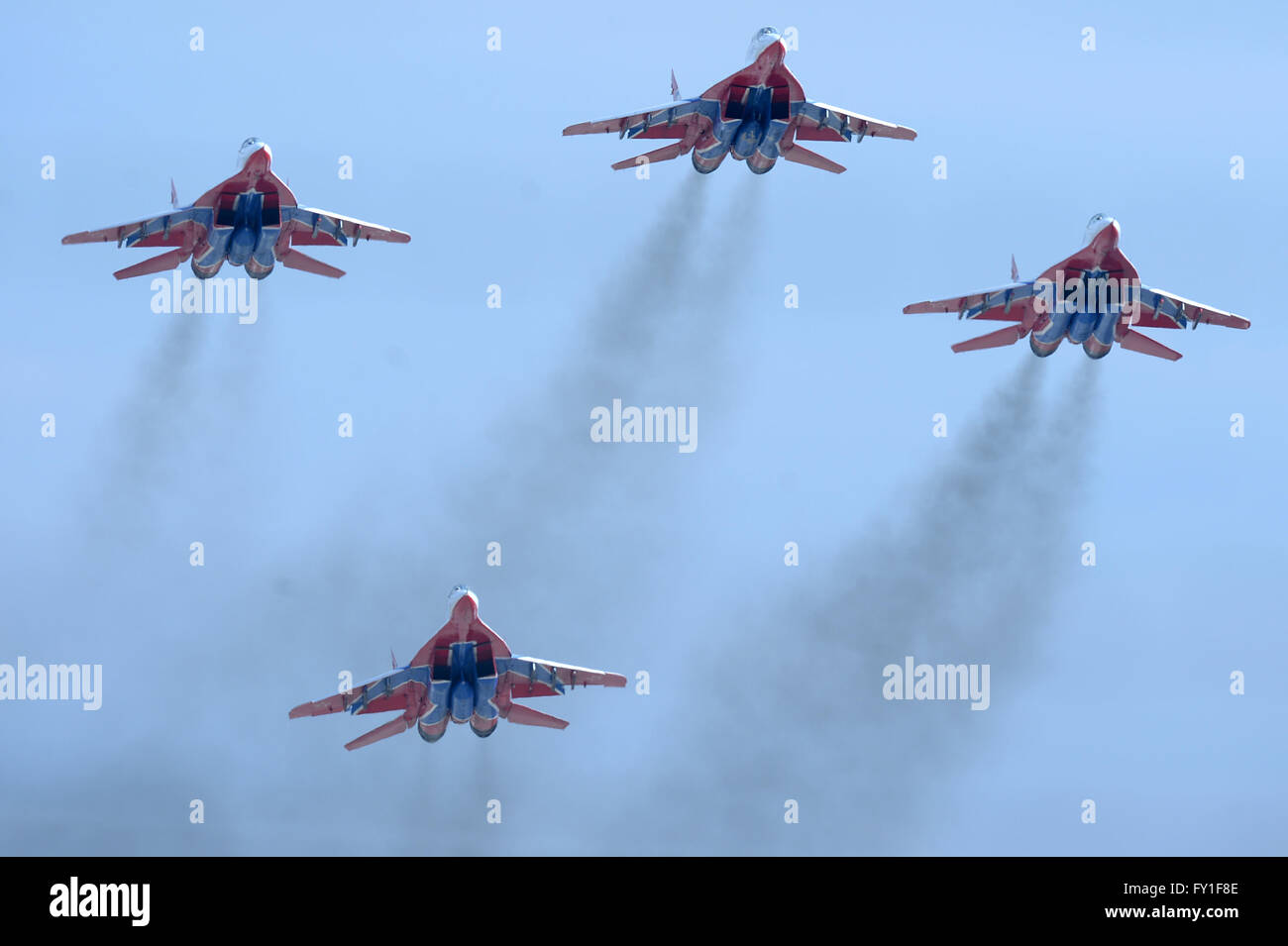 Steam криптовалюта википедия. Доллар рубль перетягивание. Апр 2016. Апр 2016. Доллар рубль перетягивание.