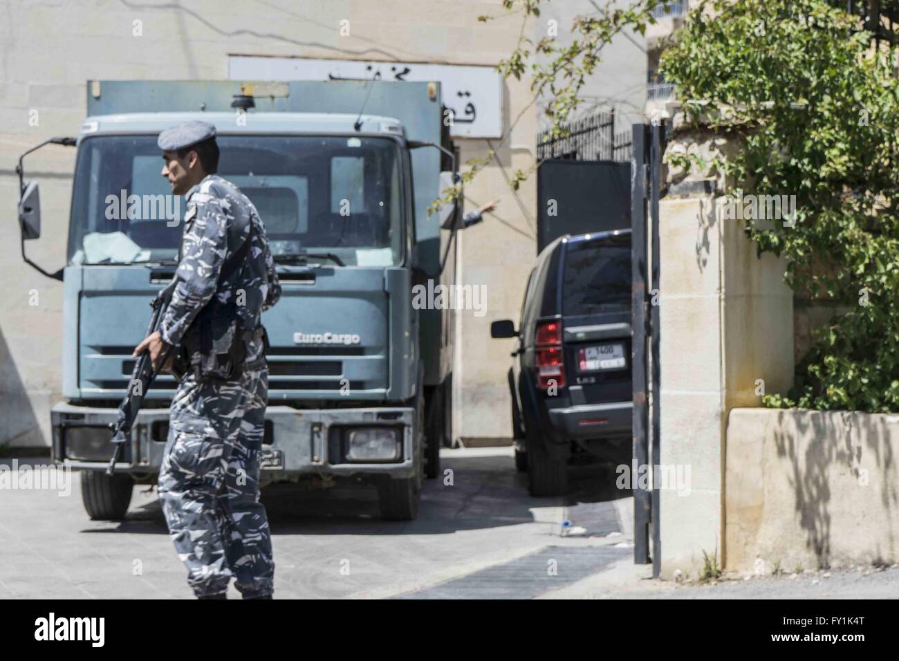 Beirut, Lebanon. 20th Apr, 2016. April 20, 2016 - Baabda Court House, Beirut, Lebanon: Heavy police presence outside the courthouse where Sally Faulkner of Brisbane, Australia, and members of the Australian TV show '60 Minutes', a Nine Network production, are being held after abducting her two children from the custody of her estranged husband, Ali Zeid al-Amin, a surfing instructor who lives south of the Lebanese capital, Beirut. Tara Brown, the presenter famous from 60 Minutes, reporter Stephen Rice, cameraman Ben Williamson and sound recordist David Ballment were arrested while in Beiru Stock Photo