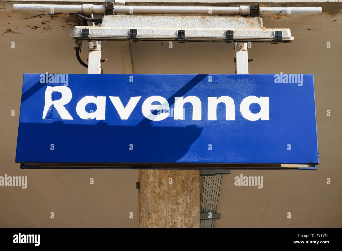Ravenna platform sign hires stock photography and images Alamy