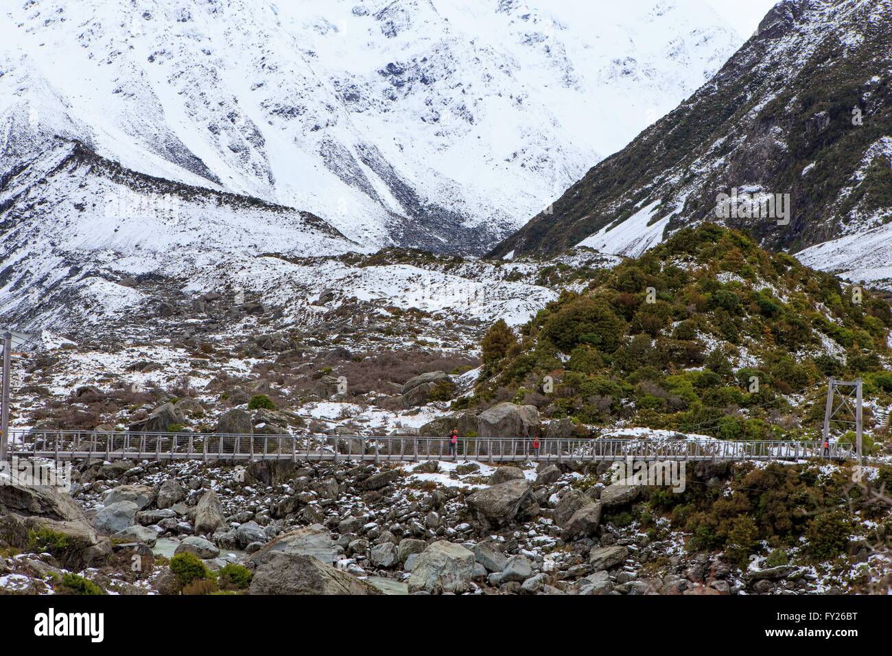 A suspension bridge on the Hooker Valley Track in Mt Cook National Park
