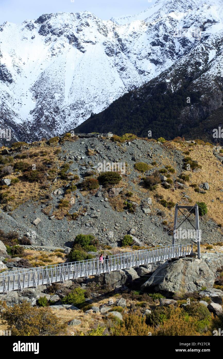 A suspension bridge on the Hooker Valley Track in Mt Cook National Park