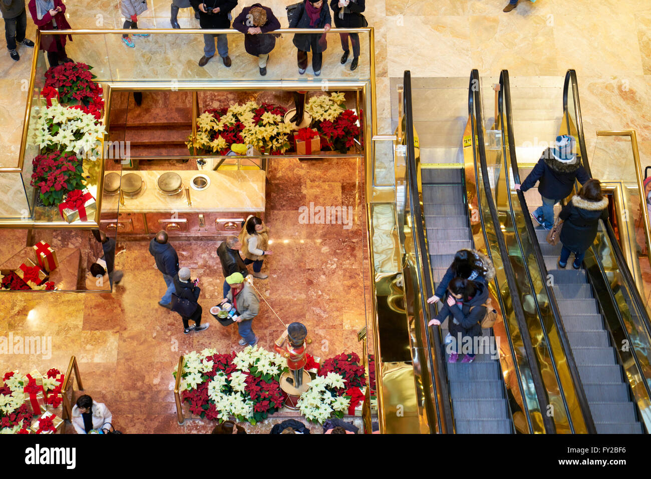 Trump tower atrium architecture hi-res stock photography and images - Alamy