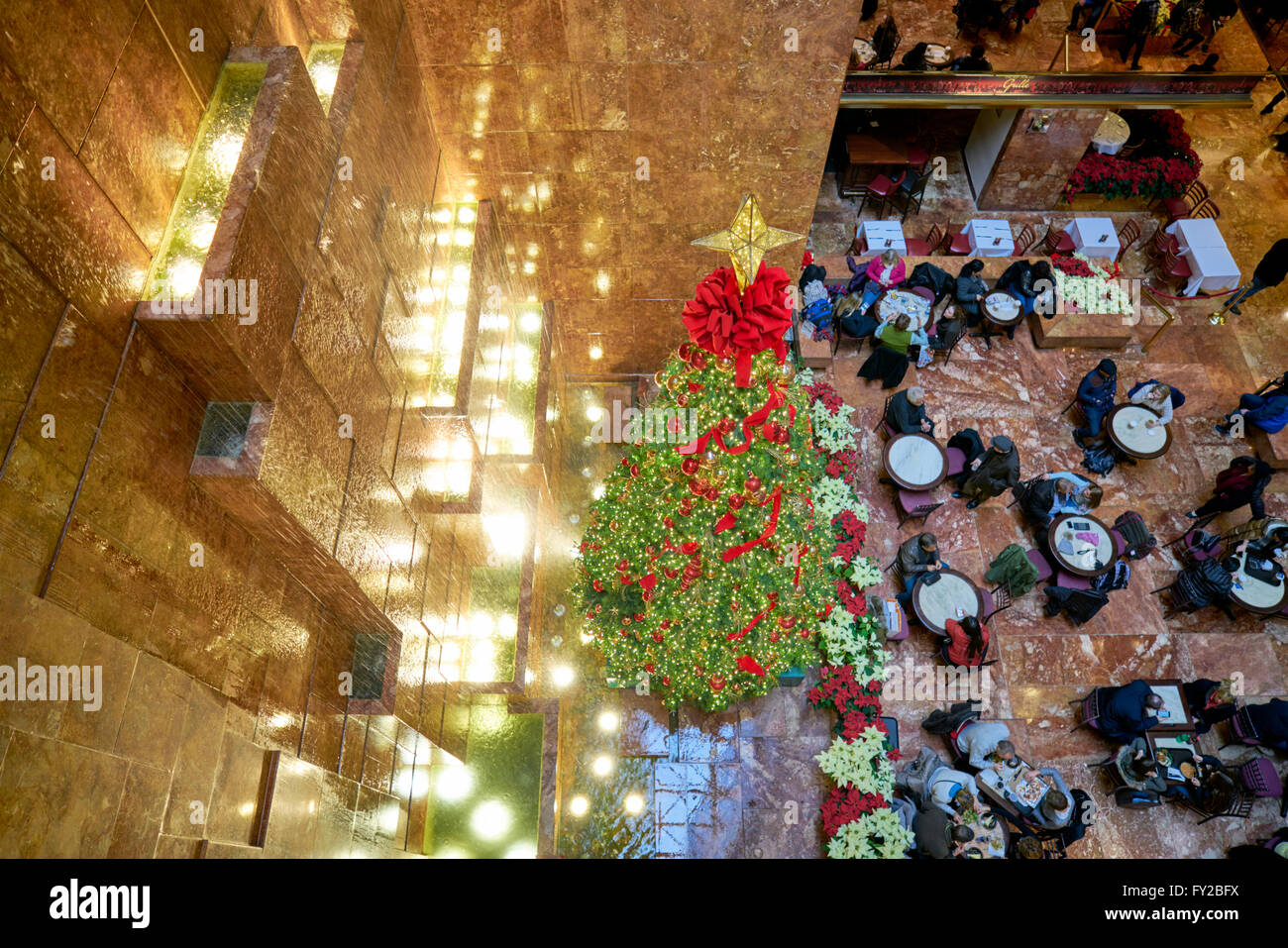 Trump tower atrium architecture hi-res stock photography and images - Alamy