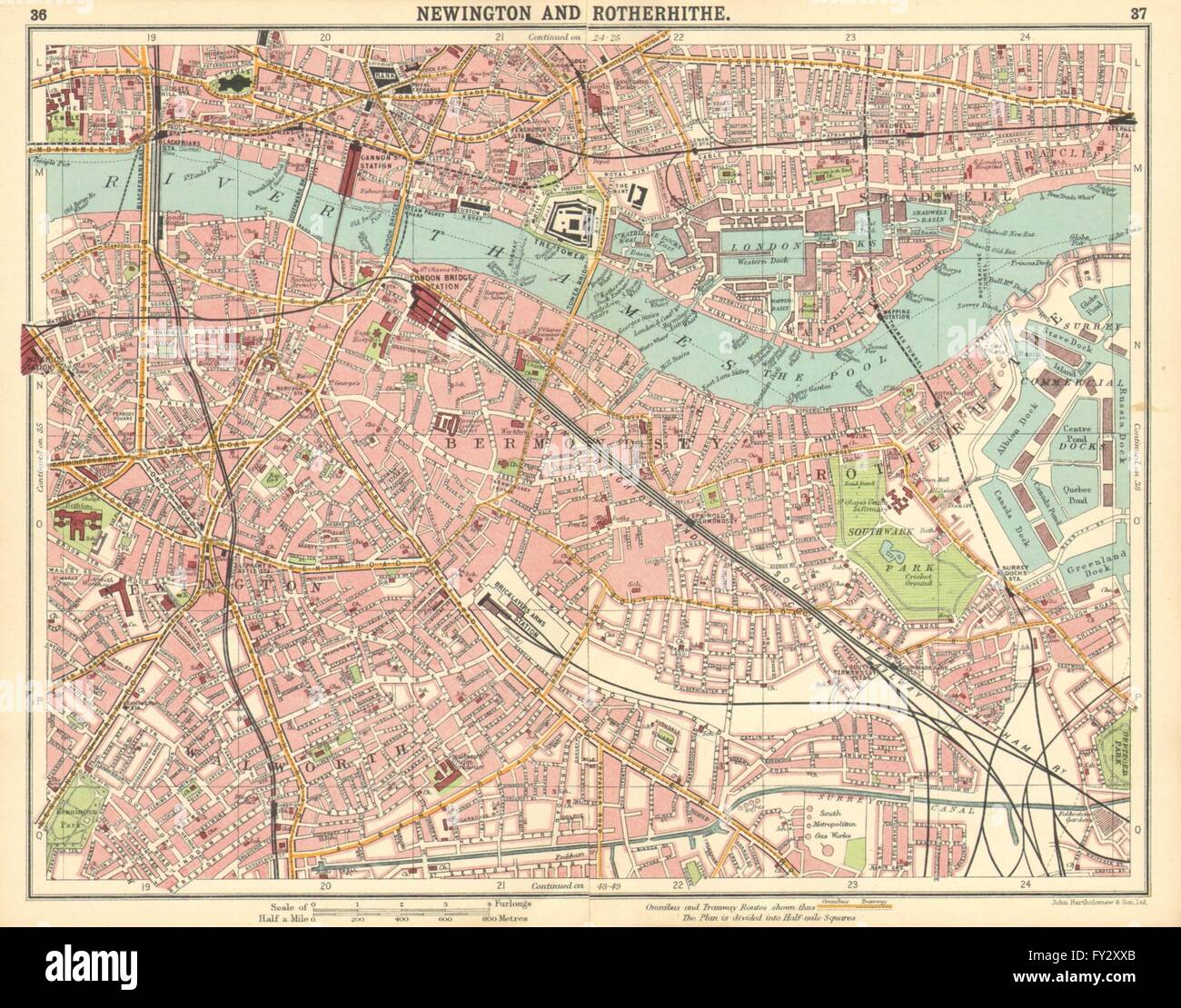LONDON:Newington Rotherhithe Bermondsey Shadwell Borough Surrey Docks, 1921 map Stock Photo