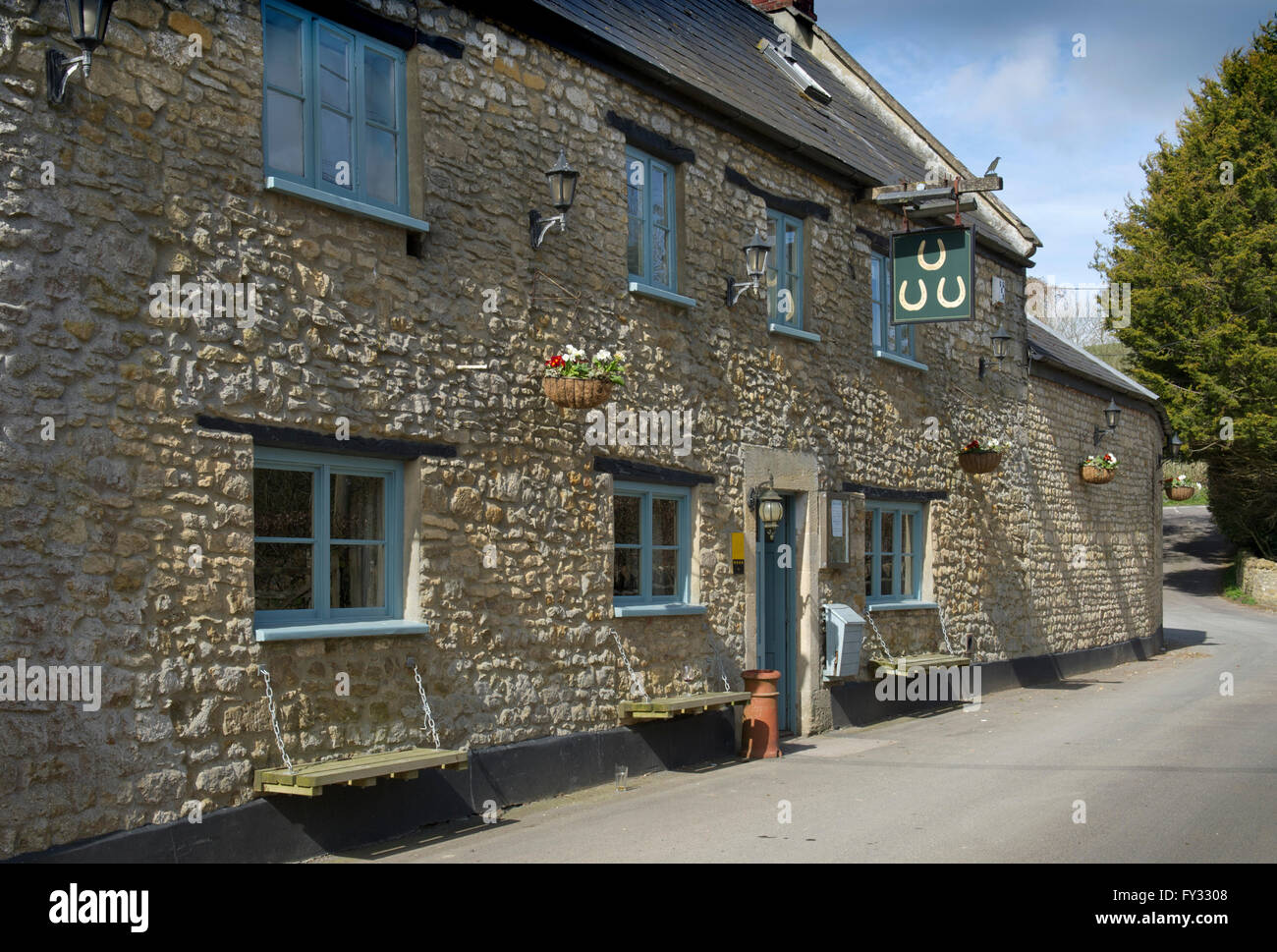 Three horseshoes inn somerset uk traditional village hires