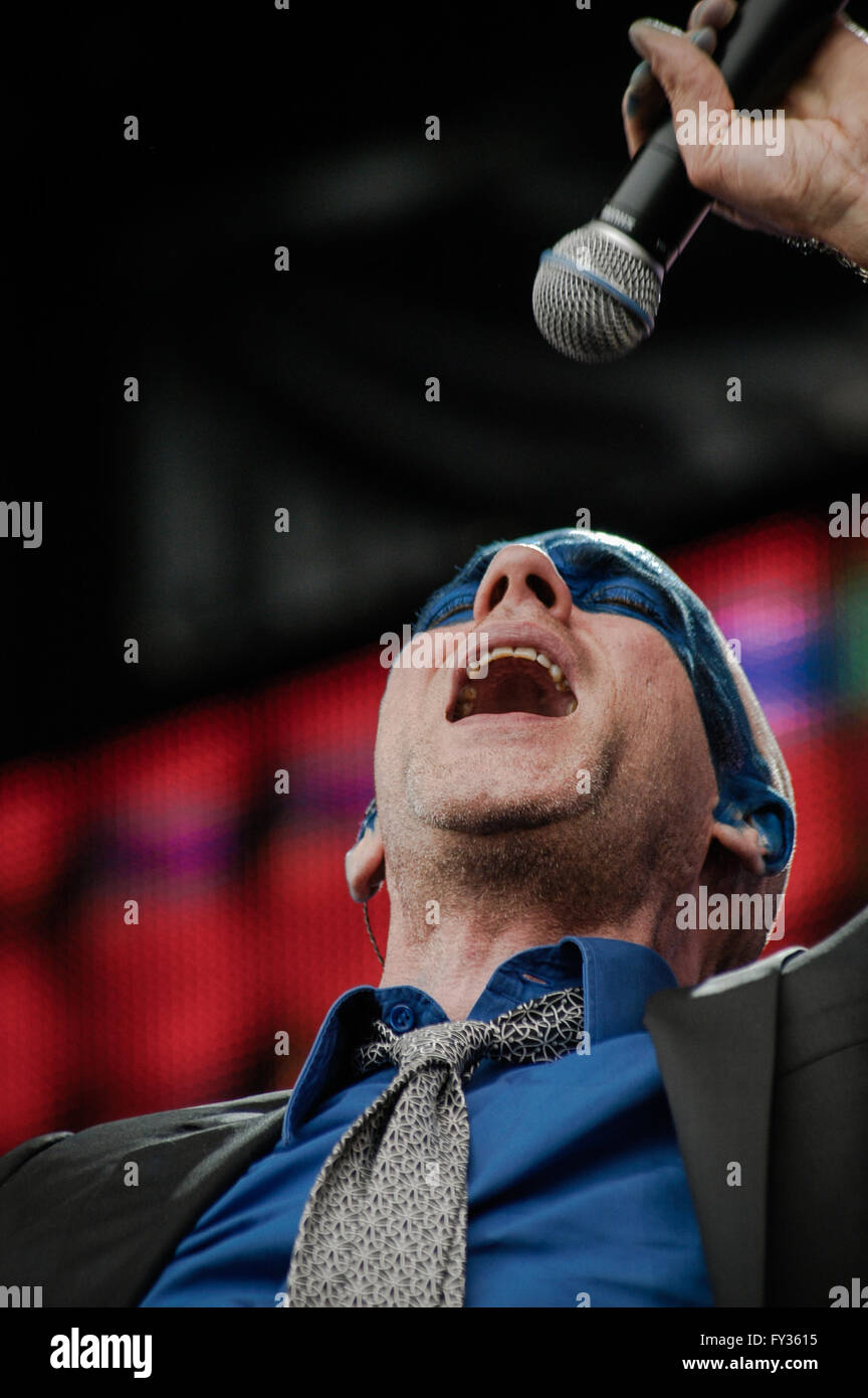Rem concert london hires stock photography and images Alamy