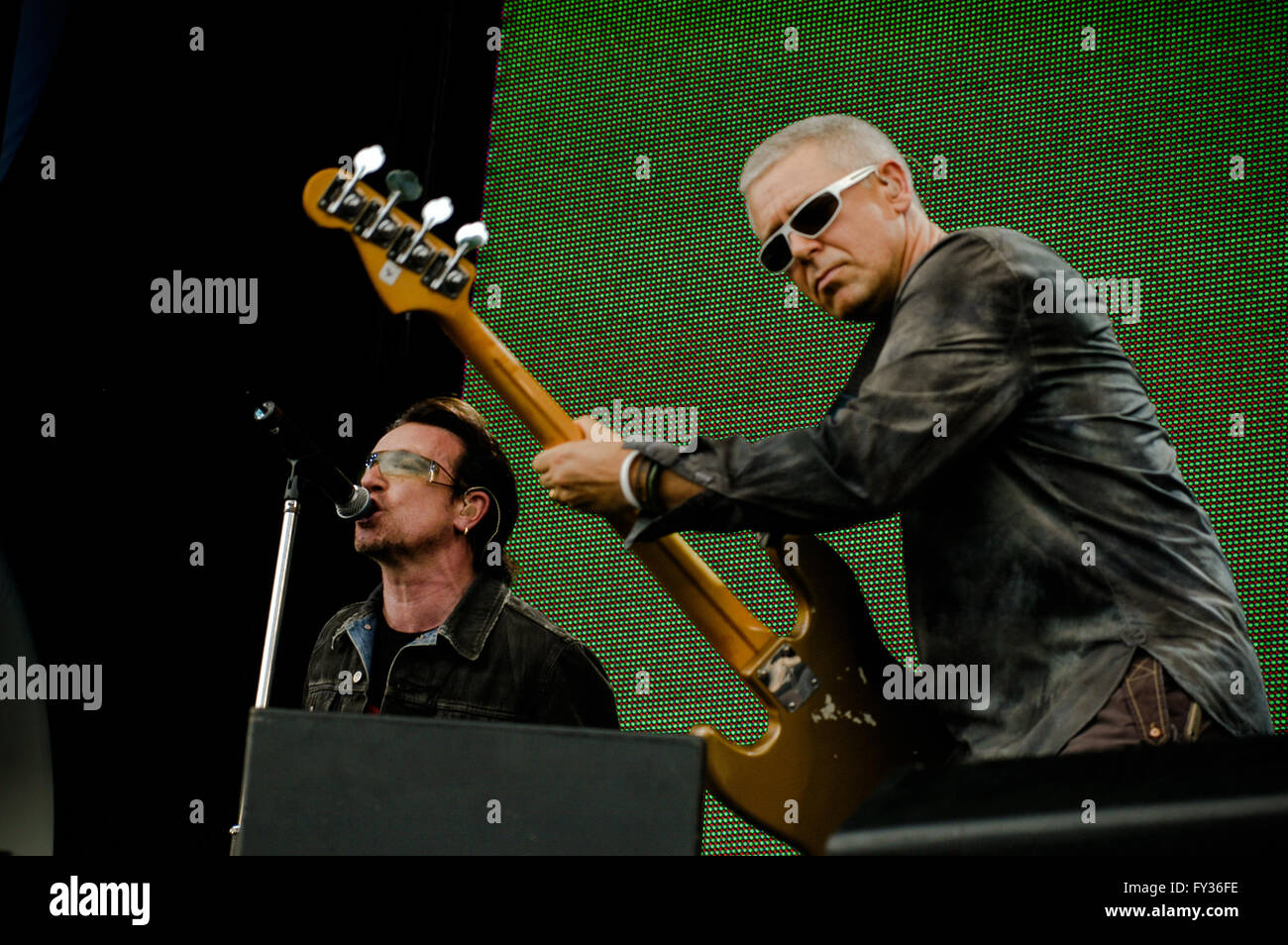U2,Live 8  at Hyde Park, London. 2 July 2005 Stock Photo