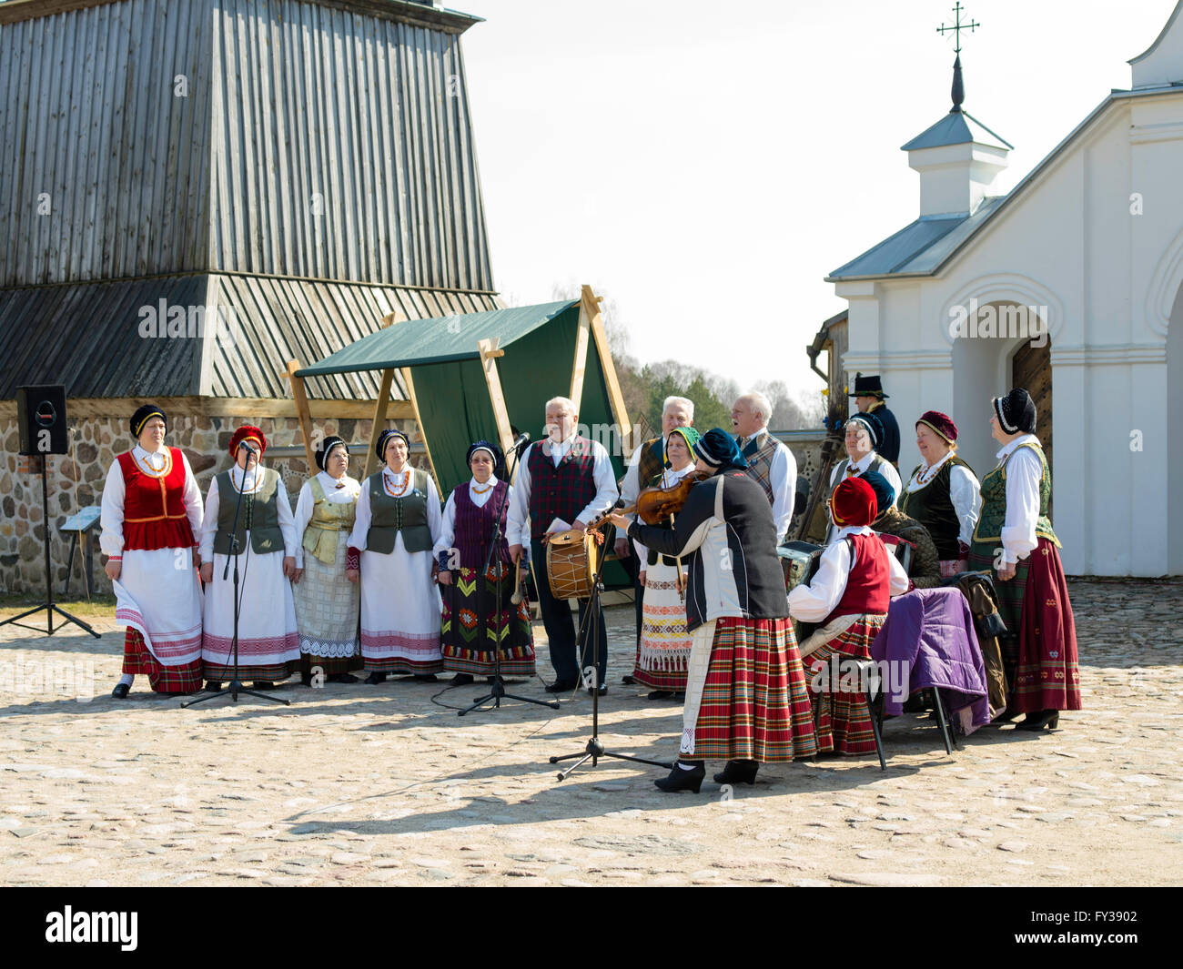 Singers. Rumšiškės is a Lithuanian heritage park near Kaunas Stock