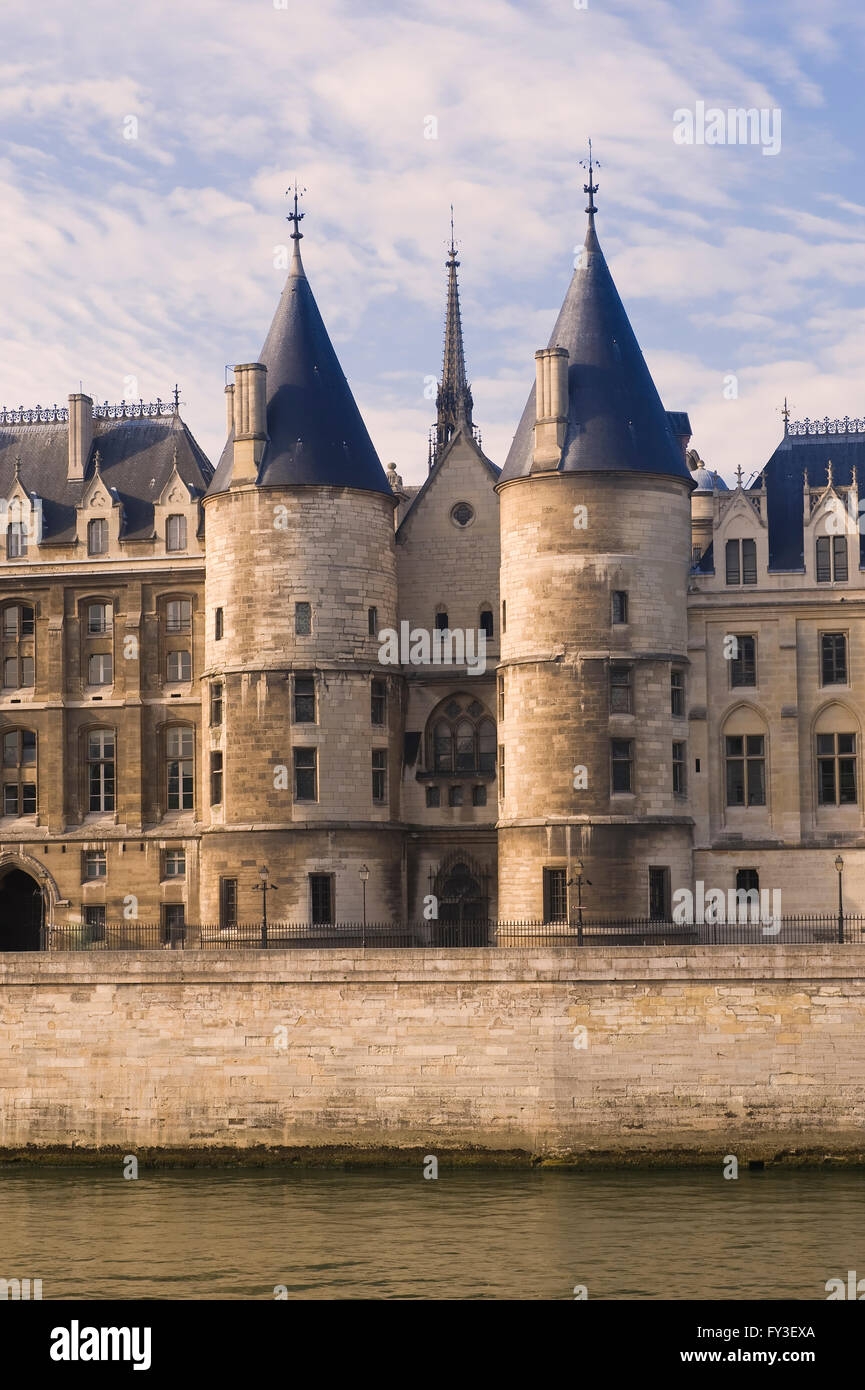 Former Conciergerie jail, Banks of the Seine, Ile de la Cite, Paris