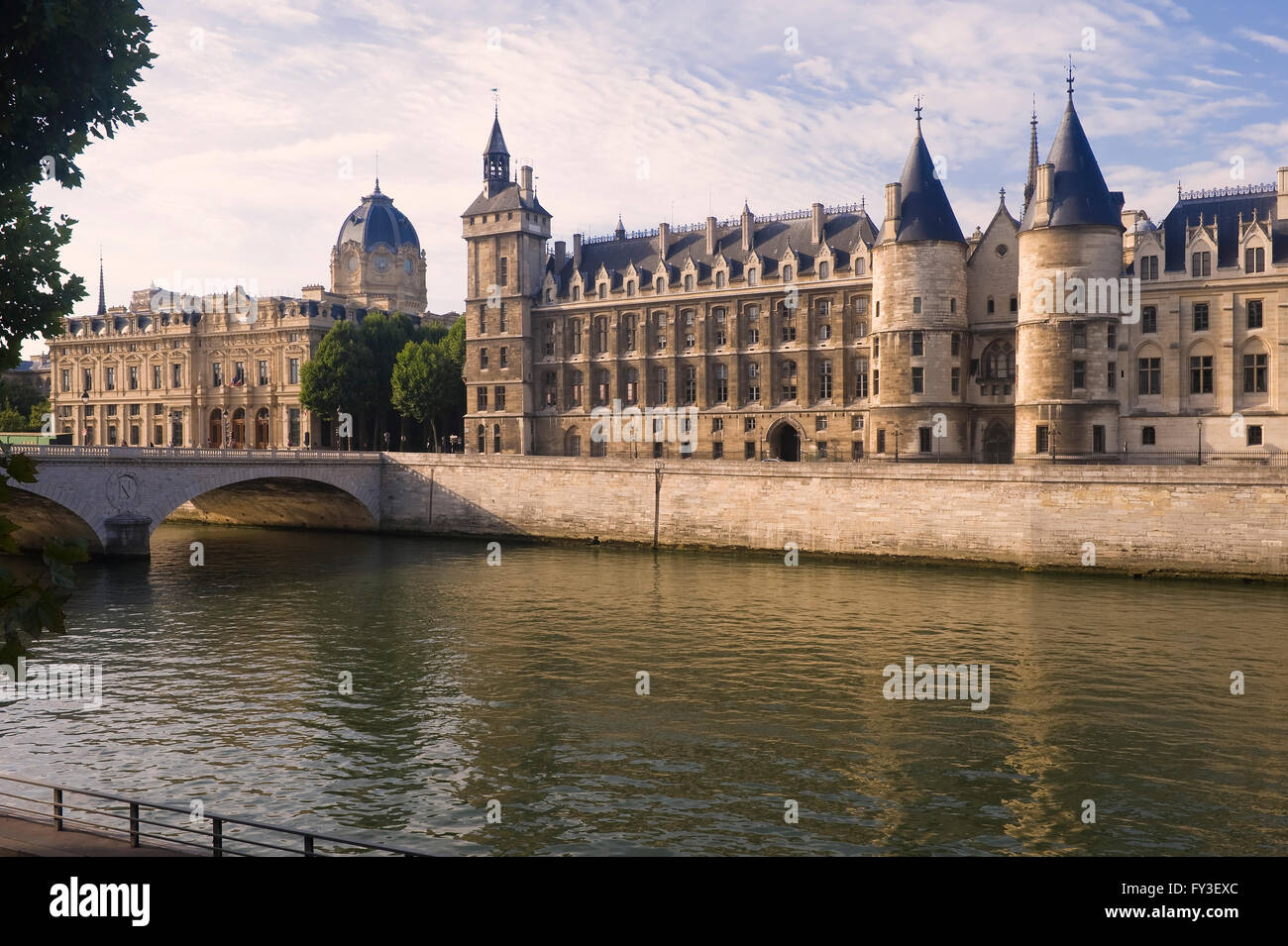 Former Conciergerie jail, Banks of the Seine, Ile de la Cite, Paris