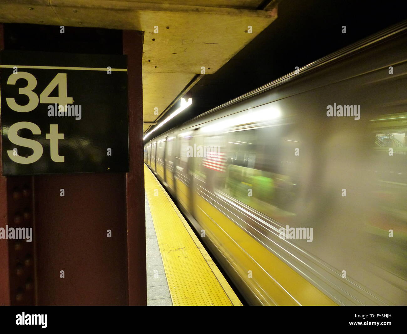 New York City subway, 34th Street Stock Photo Alamy