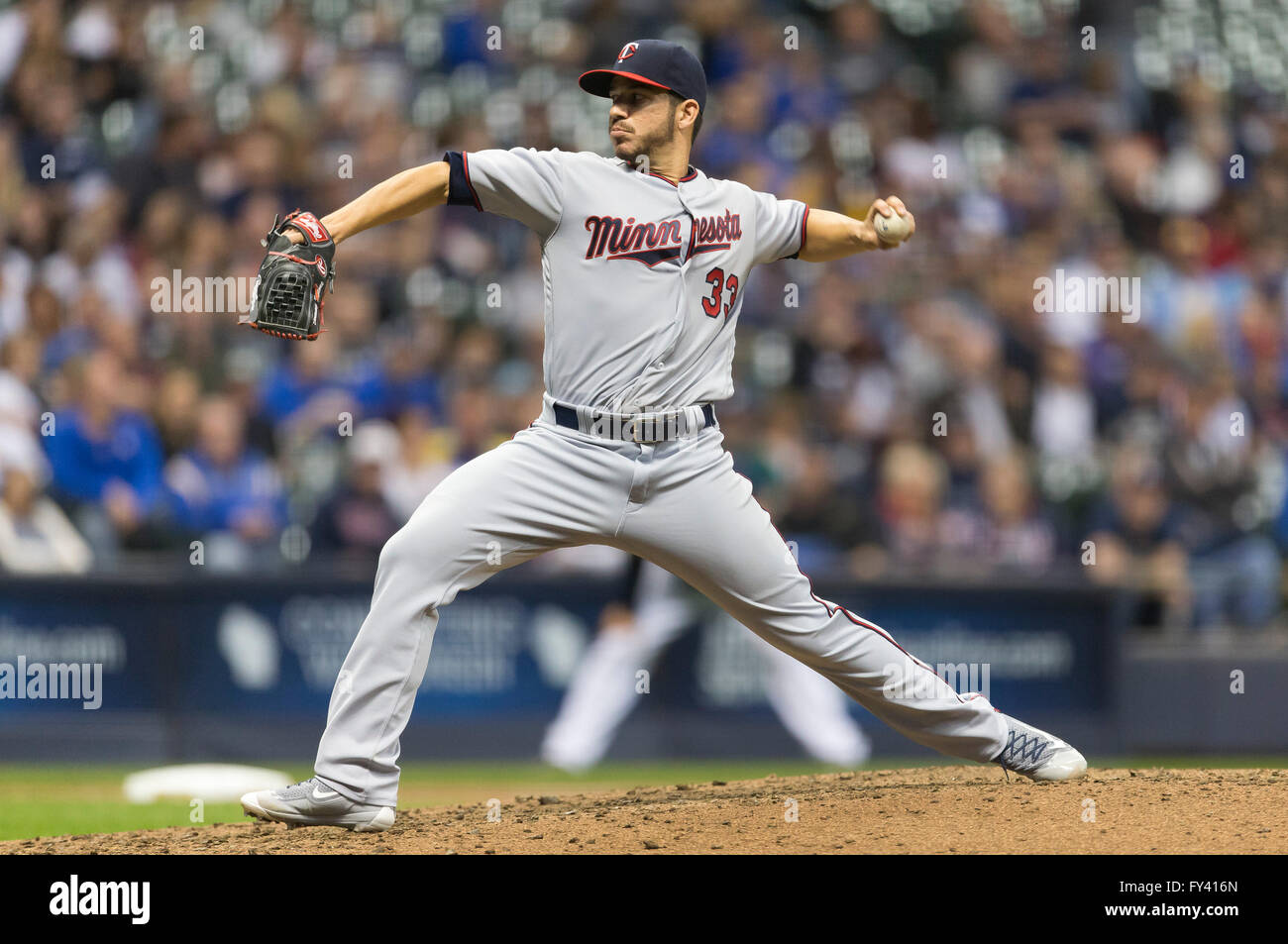 Tommy john pitcher hi-res stock photography and images - Alamy