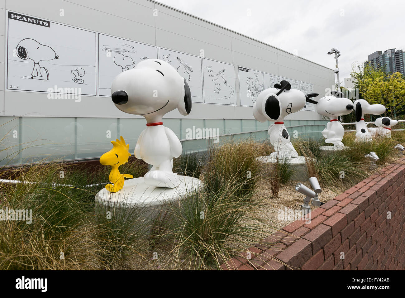SNOOPY EXHIBITION JAPAN 2001 置物 SNOOPY EXHIBITION JAPAN 2001 置物