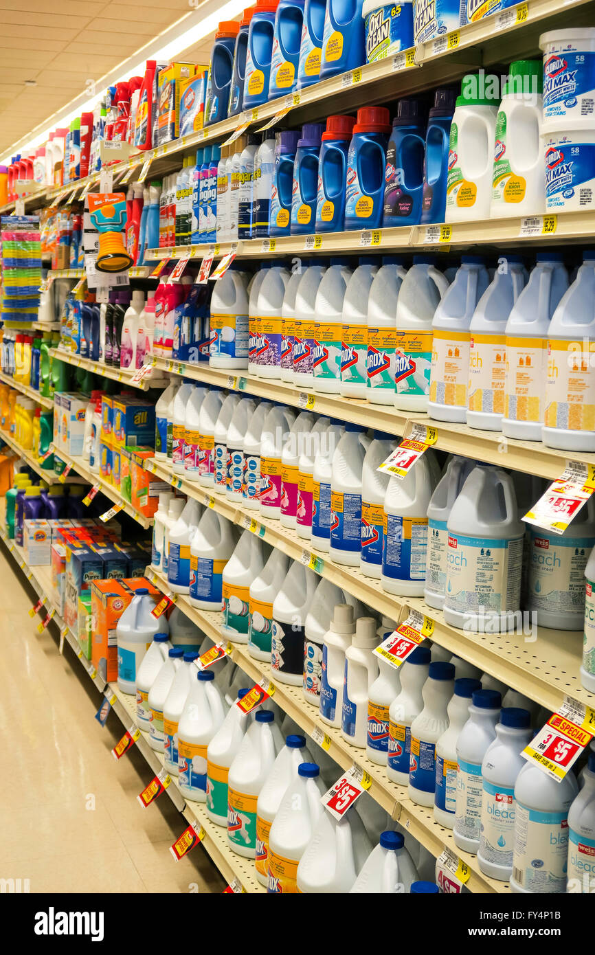 Home Cleaning Section,Weis Supermarket, Doylestown, PA, USA Stock Photo