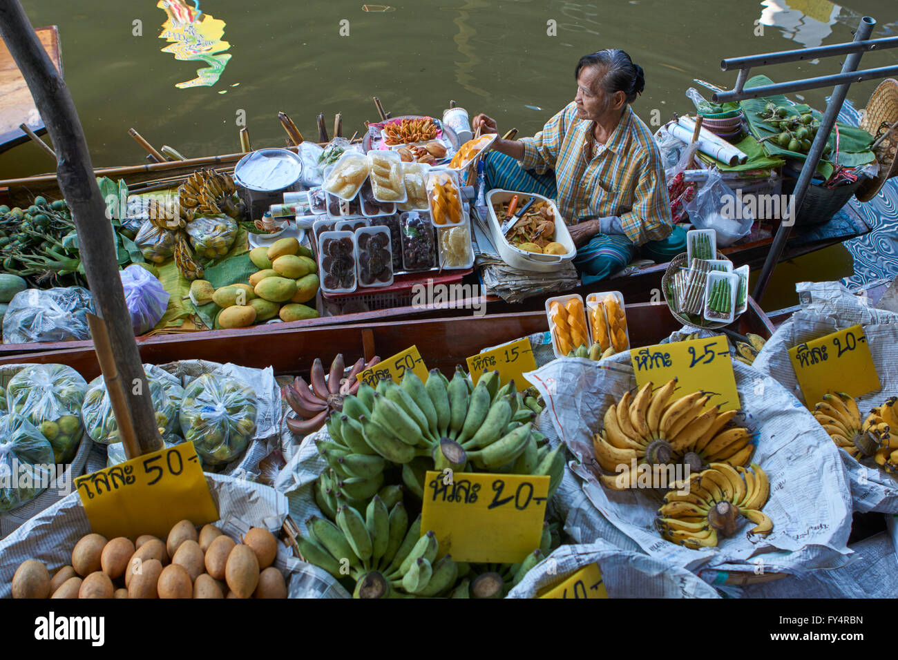 Damnoen Saduak Floating Market, Bangkok, Thailand Stock Photo