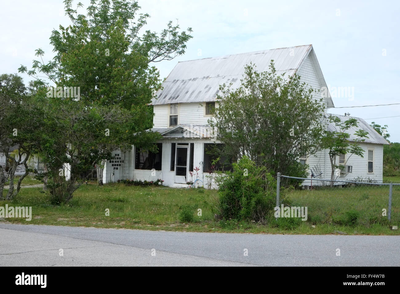 A Typical House In Florida In A Not So Well Off Area Loughman a-typical-house-in-florida-in-a-not-so-well-off-area-loughman