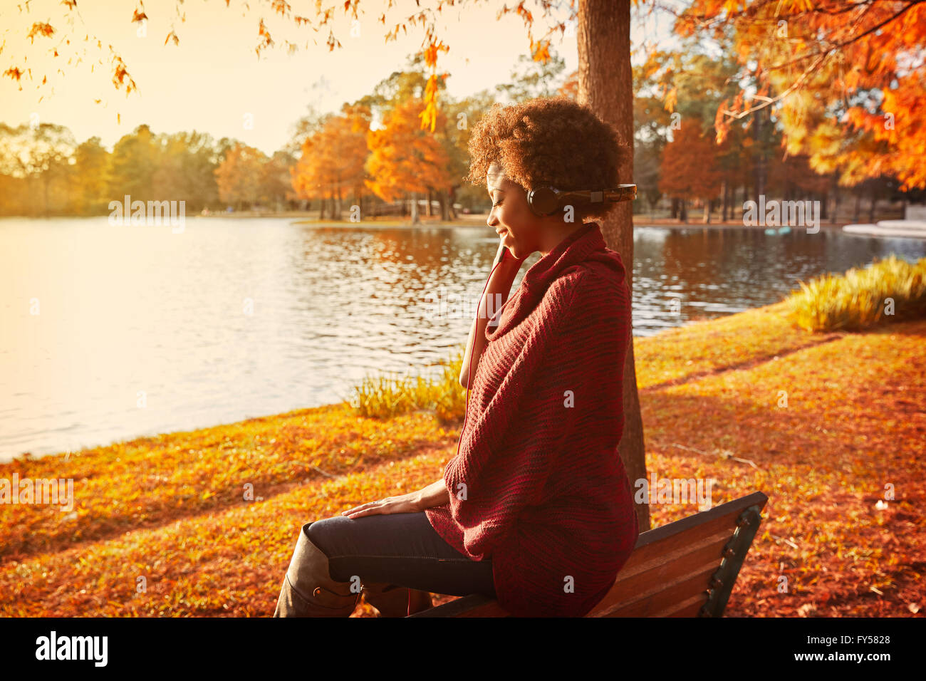 Page 6 - African American Woman Singing In High Resolution Stock  Photography and Images - Alamy