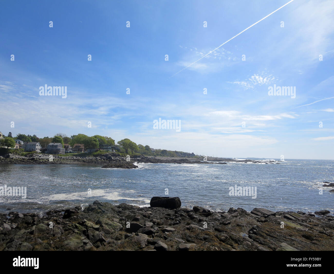 Ryefield Cove with homes along shoreline on Peak Island, Portland, Maine, United States Stock Photo