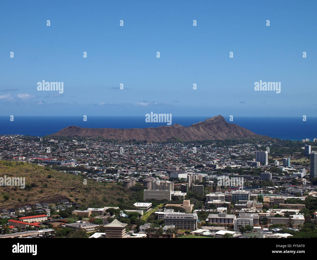 Diamondhead and the city of Honolulu of Oahu on a clear sky day. UH