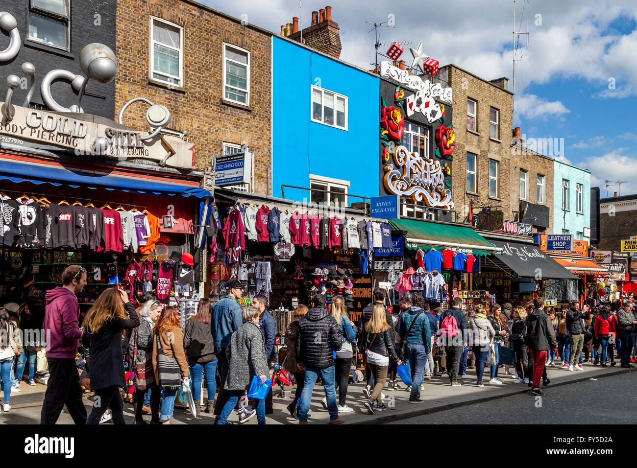 People Shopping In Camden Sunday Market, Camden Town, London, UK Stock Photo